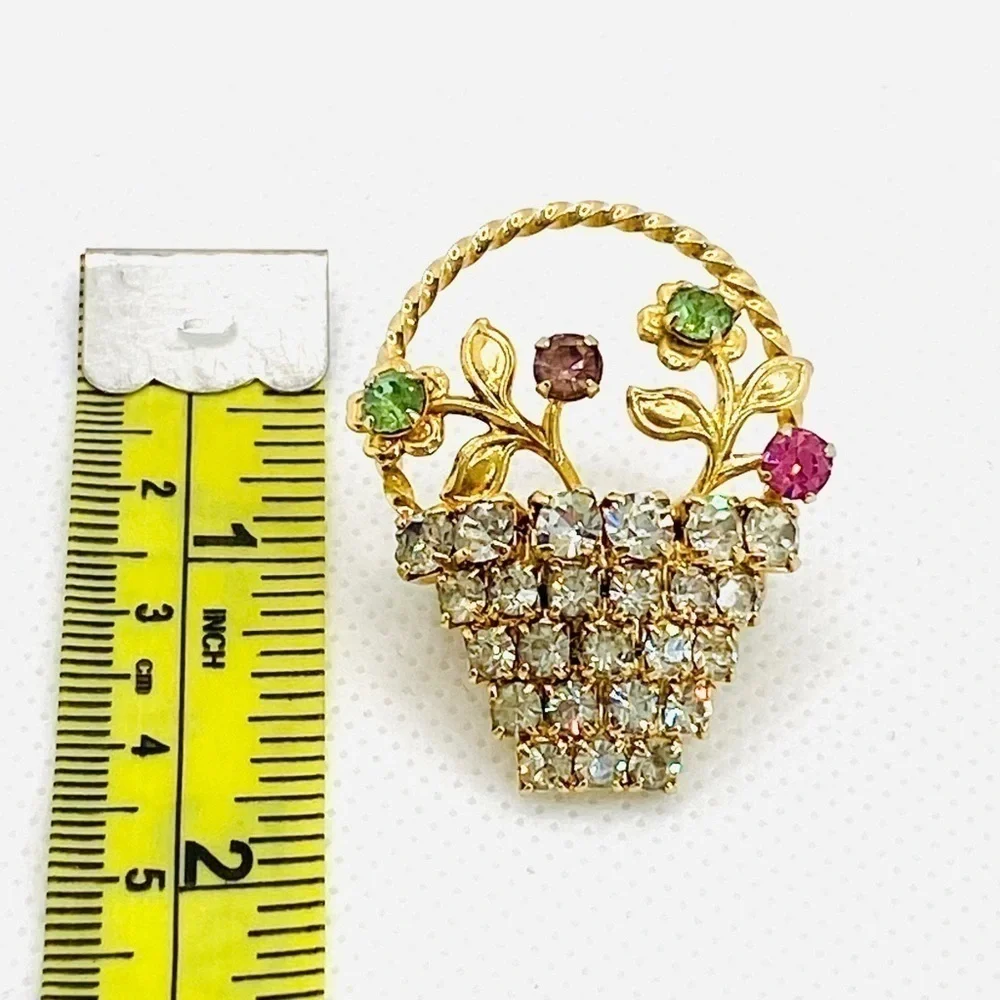 Brooch Rhinestones Basket of Flowers VTG Gold Tone